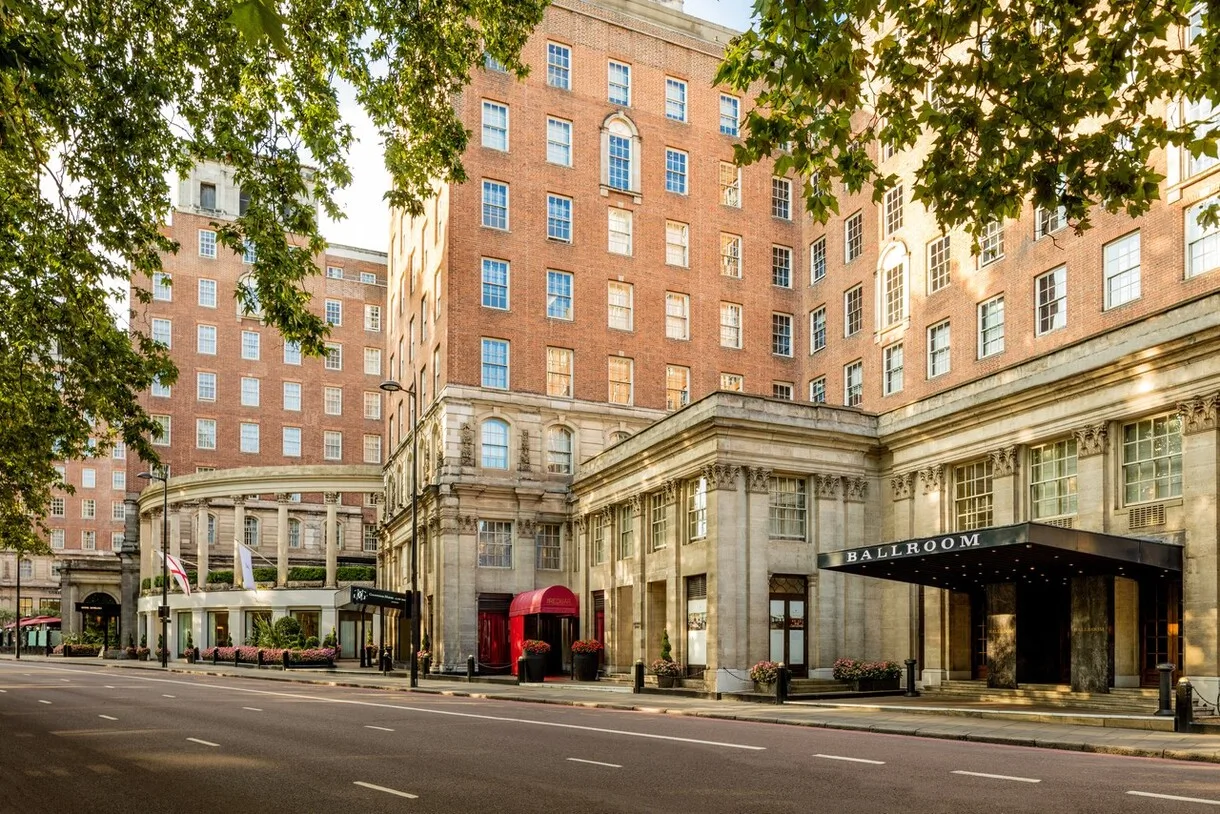 JW Marriott Grosvenor House London exterior, a Bonvoy Category 7 redemption sample property.